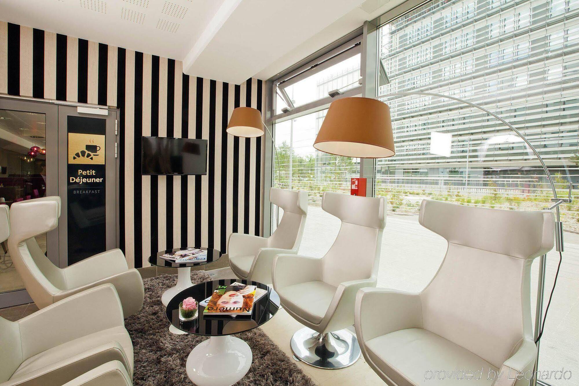 Aparthotel Residhome Paris Les Moulineaux